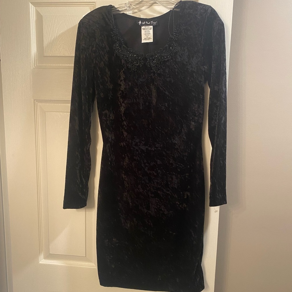 Juniors knee dress